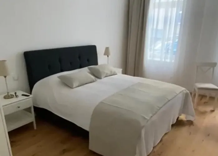 Schoenbrunn Apartment Vienna